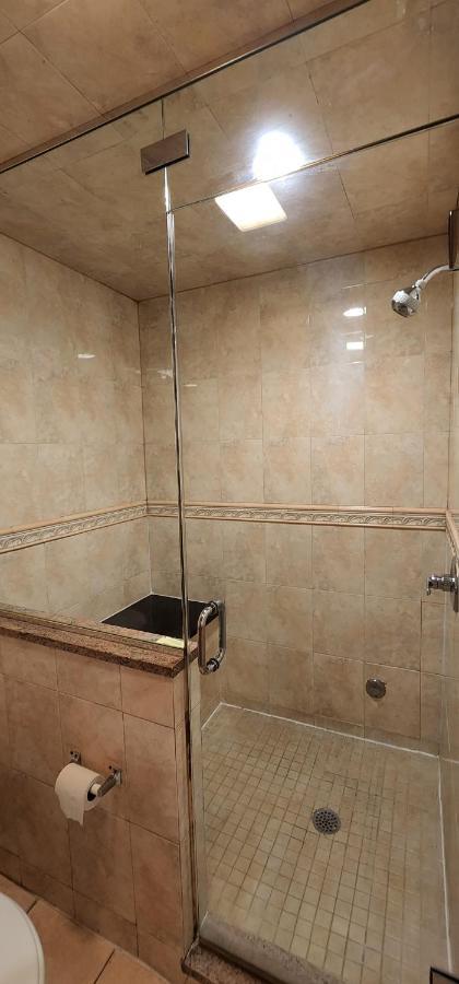 Essence Collection Staten Island New York Extérieur photo